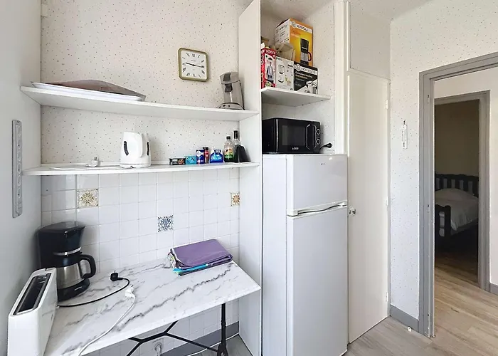 Дом отдыха Maison Plain-pied A 150m De La Avec Jardin Clos Et Terrasse - - Fr-1-361-34 *